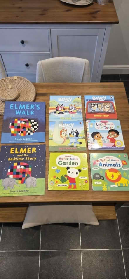 Photo of free 8 childrens books (Woodcote Rg8 0sg) #1