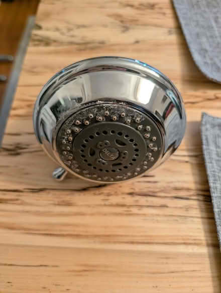 Photo of free Delta shower head (20910) #2