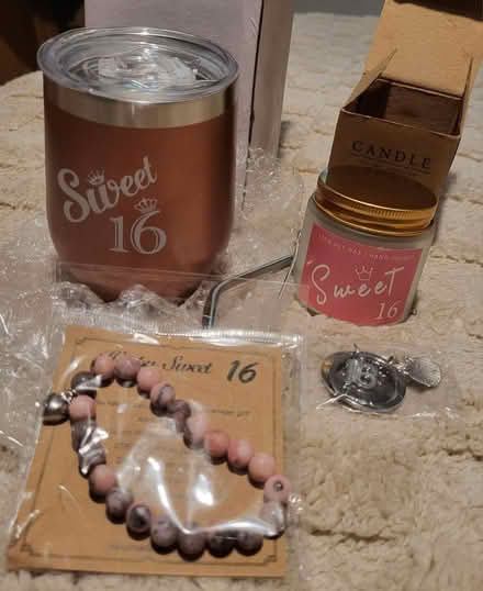 Photo of free 16 bundle (Fulwood PR2) #1