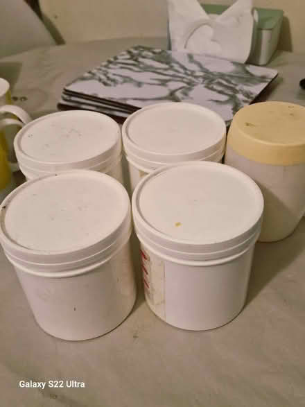Photo of free Plastic Bucket and lid (SW4) #1