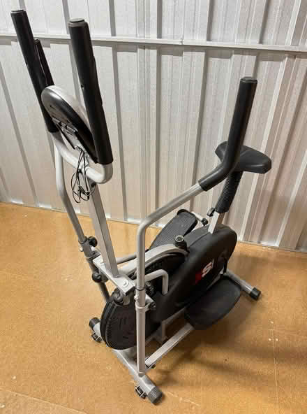 Photo of free Cross Trainer (Croxley Green, WD3) #2