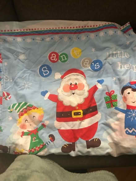 Photo of free Christmas Single Duvet cover (St brides major CF32) #1