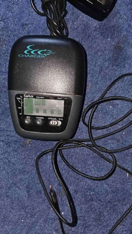 Photo of free Aa charger, computer dock and USB c (CM17 Harlow) #1