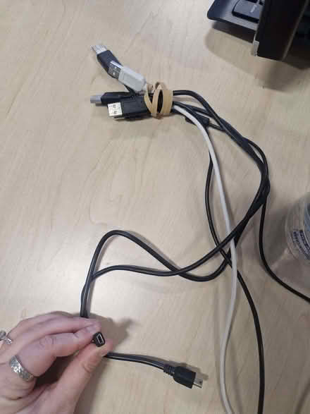 Photo of free Misc cables (Amersham Hill HP11) #2