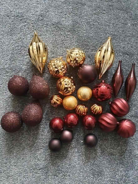 Photo of free Baubles (Bournville B30) #1