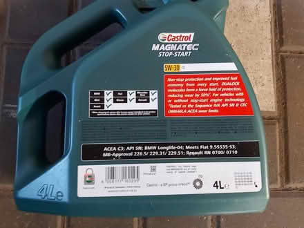 Photo of free 0.5L leftover Castrol oil (IP2) #2