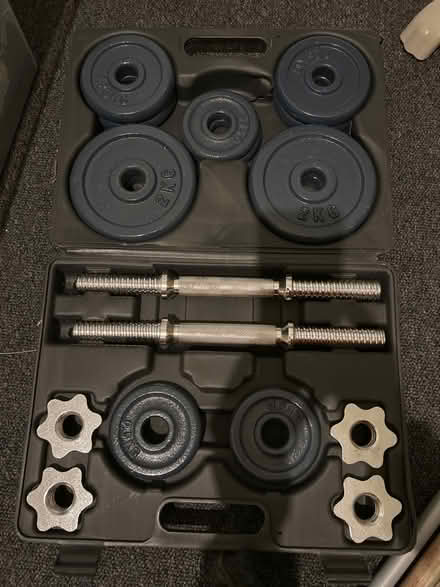 Photo of free Cast iron dumbbell set 18Kg (Norbiton KT2) #2