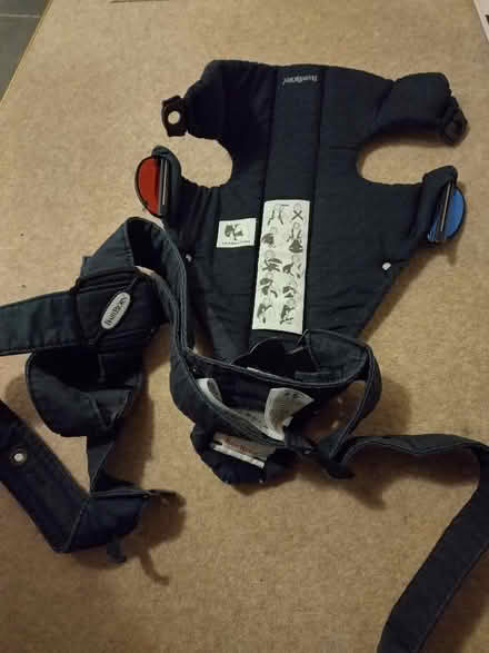 Photo of free Baby Bjorn Carrier (Roseacre ME15) #2