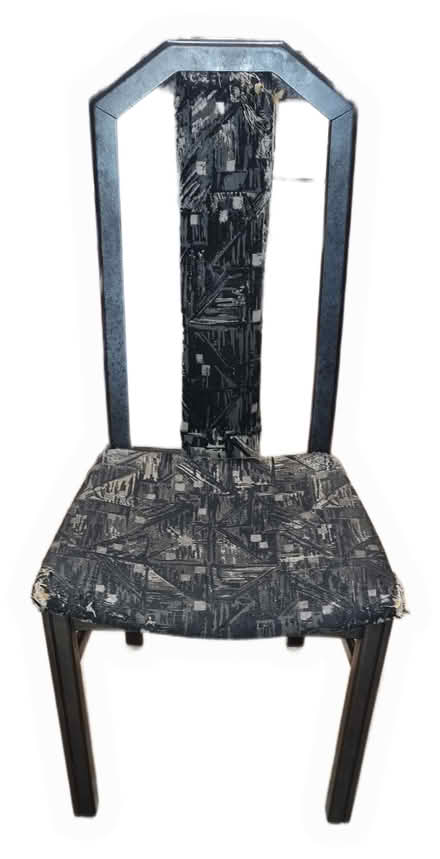 Photo of free 4 chairs (Wd18) #3