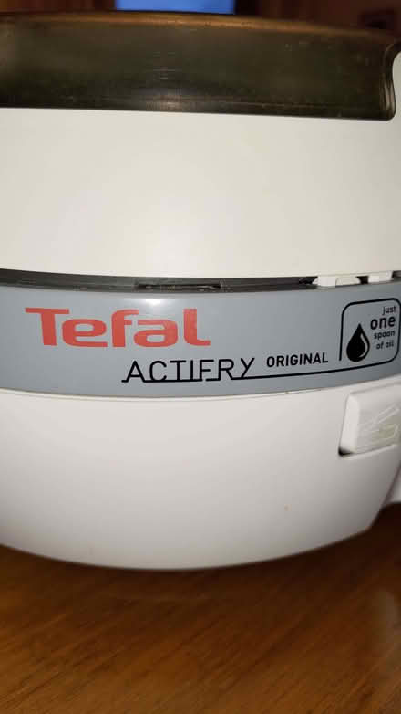 Photo of free Air Fryer (Dunblane FK15) #1