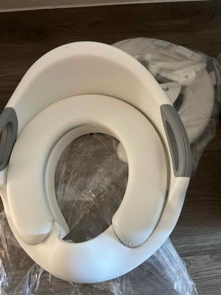 Photo of free New Potty Training Seat (Pitstone Green LU7) #2