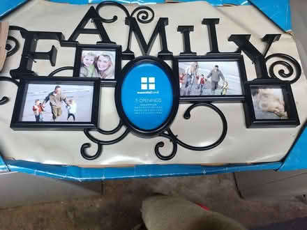 Photo of free family picture frame (Mayfair Philadelphia) #2