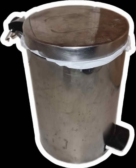 Photo of free Bin (Wd18) #1