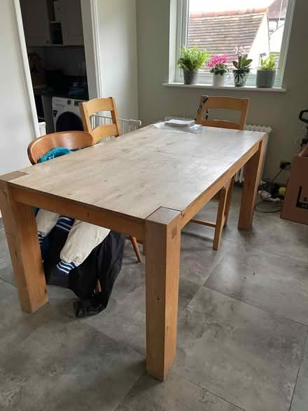 Photo of free Dining table (Norbury, SW16) #1