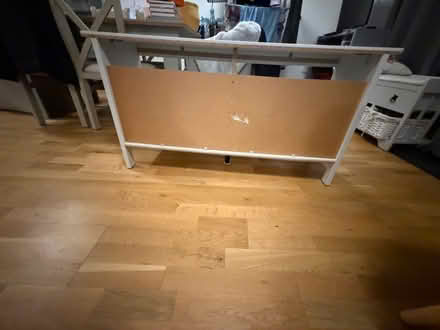 Photo of free White Tv stand with shelves (KT198RT) #3