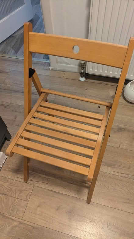 Photo of free 4x Folding chairs + cushions (Castlepoint BH8) #1