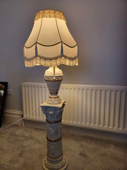 Photo of free Lamp With Stand (Billingham TS22) #1