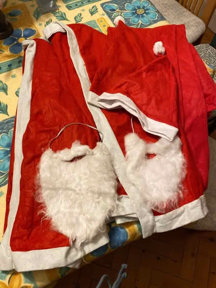 Photo of free Santa outifts (Chalfont St Peter SL9) #1