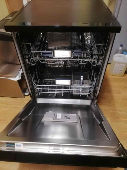 Photo of free Grundig Dishwasher GNF 41822 X/B (Stoke Newington N16) #1