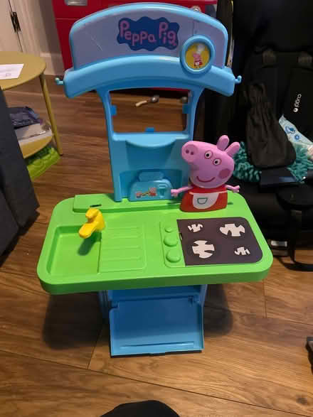 Photo of free Extra small Peppa pig play kitchen (CR4) #2