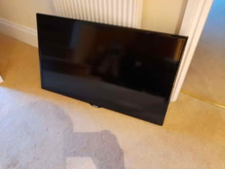 Photo of free Samsung UE32F5000AK TV (Burnbanks CA10) #1