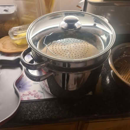 Photo of free Pans and baking tins (Whitehough SK23) #1