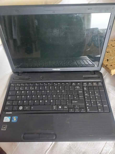 Photo of free Laptop #2 (BS40) #1