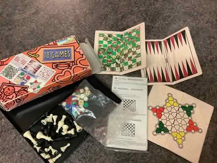 Photo of free Magnetic Compendium of 18 Games (The Plantation GL5) #1