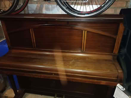 Photo of free piano (Risinghurst OX3) #1