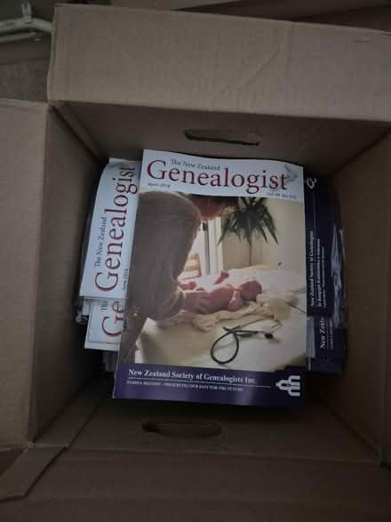Photo of free NZ Family research magazines (Hitchin SG5) #1