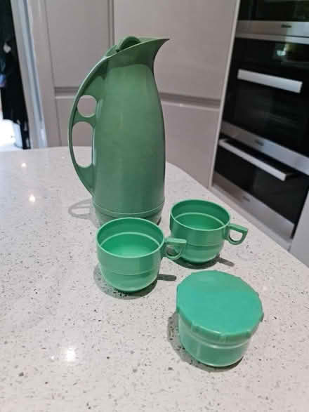 Photo of free Vintage Melamine thermos set (Cam GL11) #1