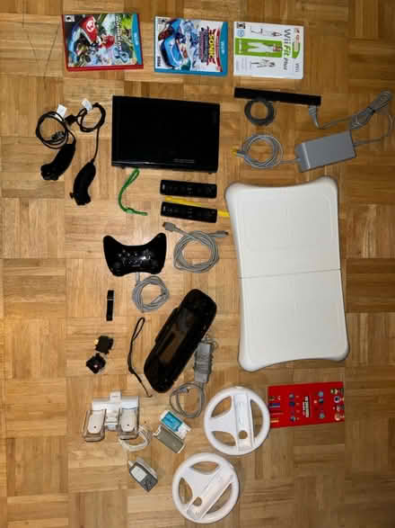 Photo of free Nintendo wii u video game system (Lynnwood) #1