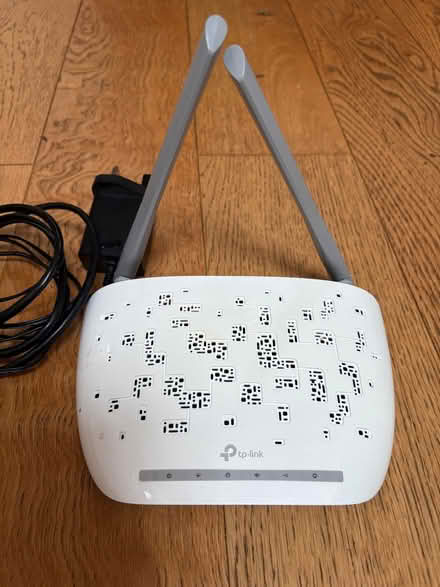 Photo of free Routers! 3 routers (Sutton Pools OX14) #2