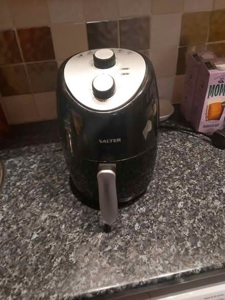 Photo of free Air fryer (YO11 Falsgrave area) #1