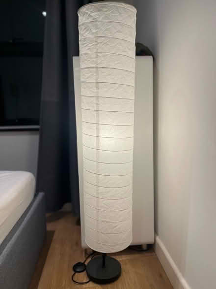 Photo of free Tall floor lamp (Se1 2bg) #1