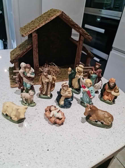 Photo of free Vintage Nativity set (Cam GL11) #1