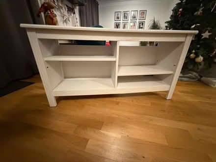 Photo of free White Tv stand with shelves (KT198RT) #1