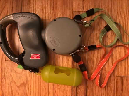 Photo of free Dual Dog Leash (Aurora (N Seattle/ Shoreline)) #1