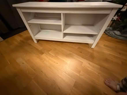 Photo of free White Tv stand with shelves (KT198RT) #4