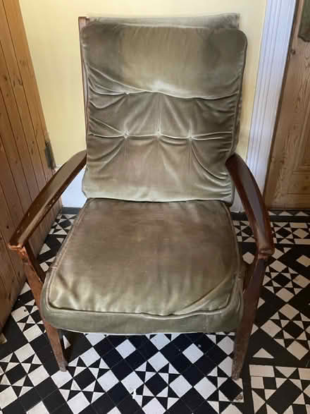 Photo of free G plan mid century style armchair (Palmers Green N13) #1