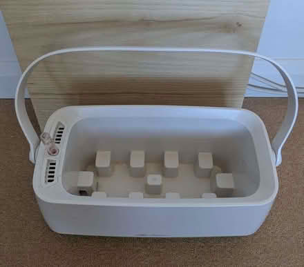 Photo of free LECHUZA YULA Self Watering Planter (Lee SE12) #2