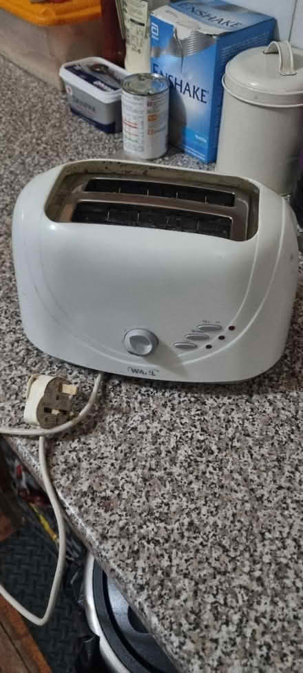Photo of free White toaster (ilford) #1