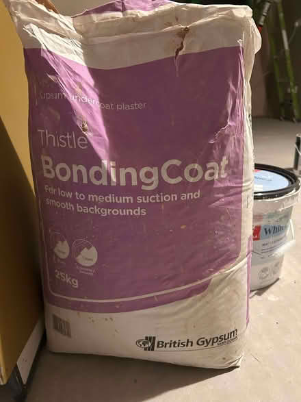Photo of free DIY supplies - Plaster bonding coat and plasterboard beading (Norton LD8) #1