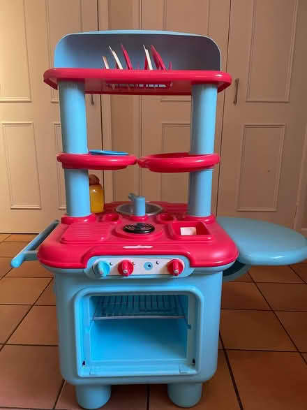 Photo of free Kids play kitchen (Widcombe) #3