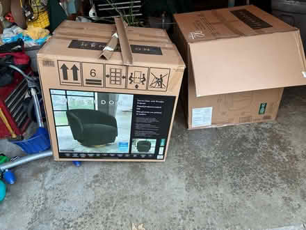 Photo of free Huge heavy duty cardboard box (Severna Park) #1