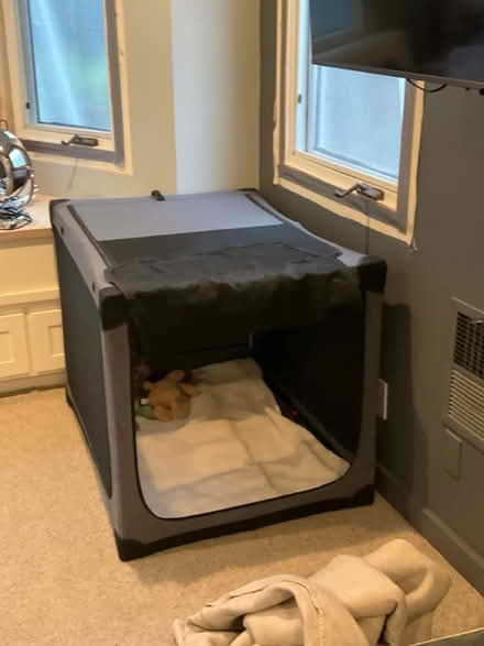 Photo of free Soft side dog crate - used once (Larkspur ca) #3