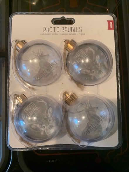 Photo of free Photo Baubles (Bussage GL6) #1