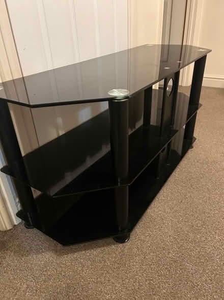 Photo of free Picture frame and TV glass stand (Hanley. ST1) #2