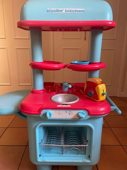 Photo of free Kids play kitchen (Widcombe) #1