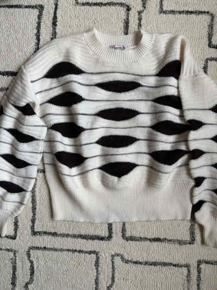 Photo of free 5 SMALL women’s sweaters (Rego Park) #2